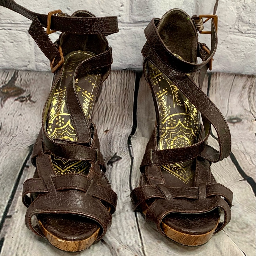 Anne Michelle Brown Leather Strappy Heels size 7 1/2